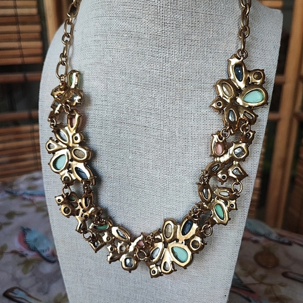 J. Crew Rhinestone Opaque Gems Exquisite Pastel Navy Formal Necklace Gold Tone - Picture 6 of 13
